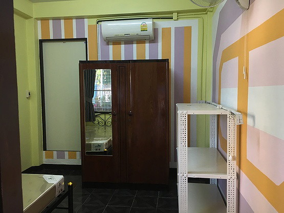 1 Bed Condo — photo 4