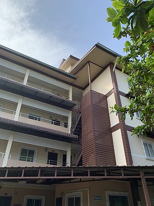 Condo — photo 2