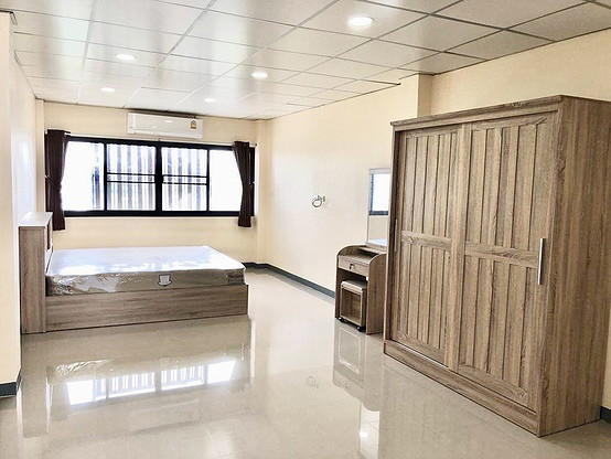 1 Bed Condo · Huai Khwang, bangkok — photo 1