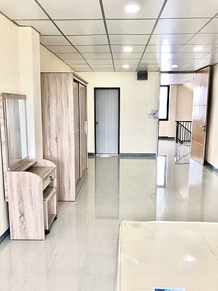1 Bed Condo · Huai Khwang, bangkok — photo 2