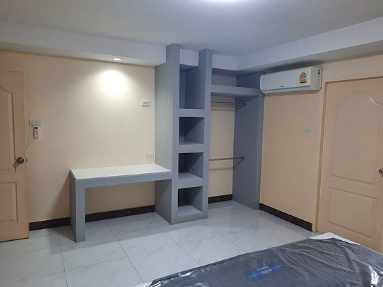 1 Bed Condo · Khlong San, bangkok — photo 3