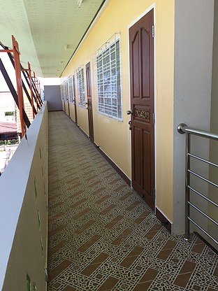 1 Bed Condo — photo 3