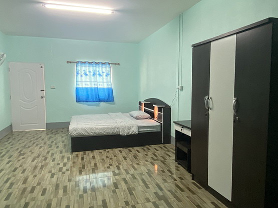 1 Bed Condo — photo 3