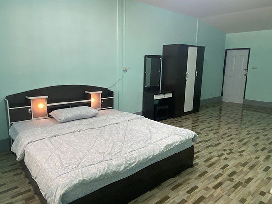 1 Bed Condo — photo 4