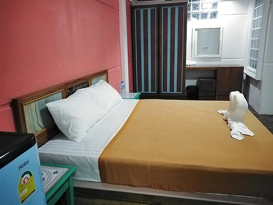1 Bed Condo — photo 4