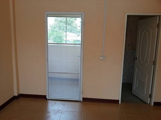 1 Bed Condo — photo 4