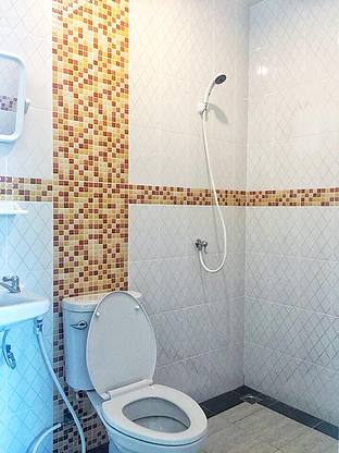 1 Bed Condo — photo 2