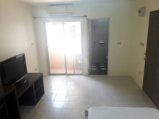 1 Bed Condo · Bang Khen, bangkok — photo 2