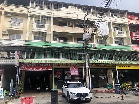 Condo · pathum_thani — photo 1