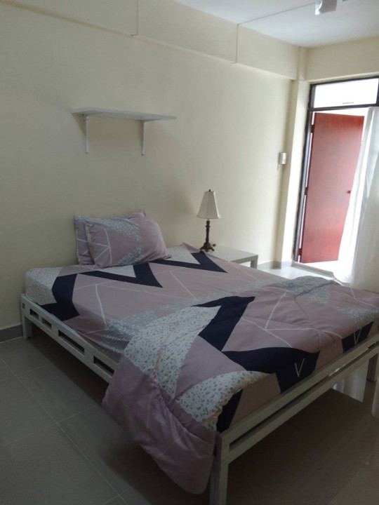 1 Bed Condo · Huai Khwang, bangkok — photo 1