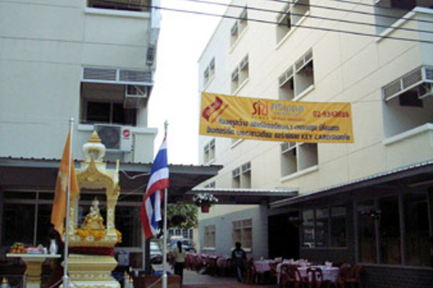 1 Bed Condo · Wang Thonglang, bangkok — photo 5