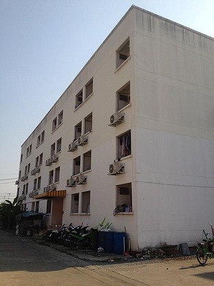 Condo · Bang Khun Thian, bangkok — photo 1