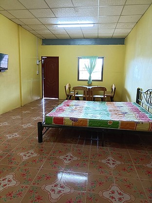 1 Bed Condo — photo 2