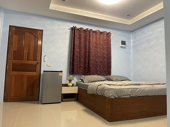 1 Bed Condo — photo 3