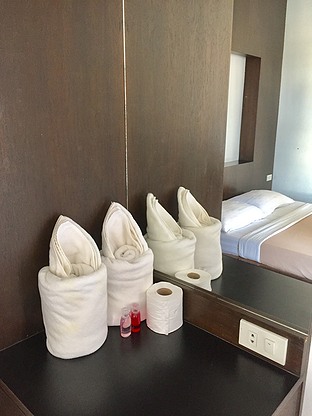 1 Bed Condo — photo 2