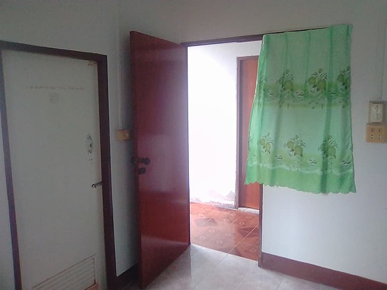 1 Bed Condo — photo 2