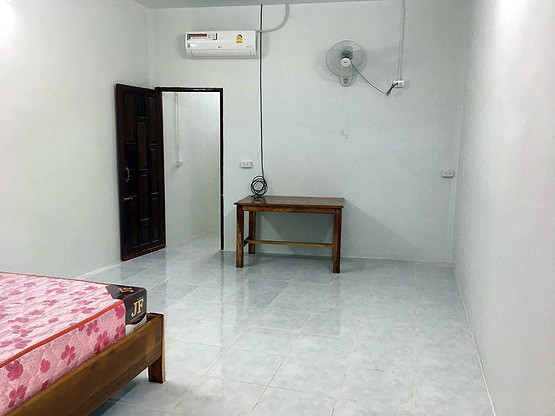 1 Bed Condo — photo 4