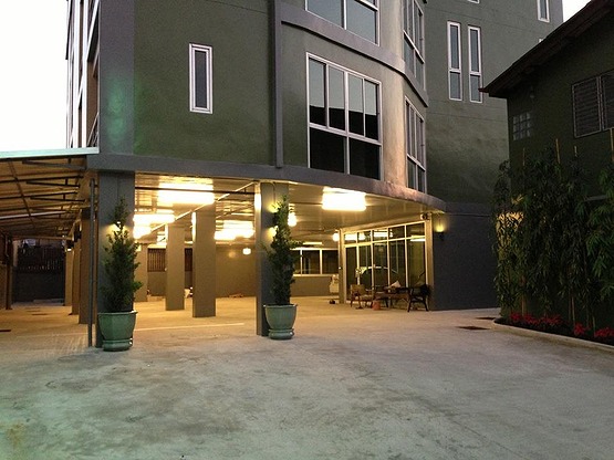 The State Apartment — photo 4