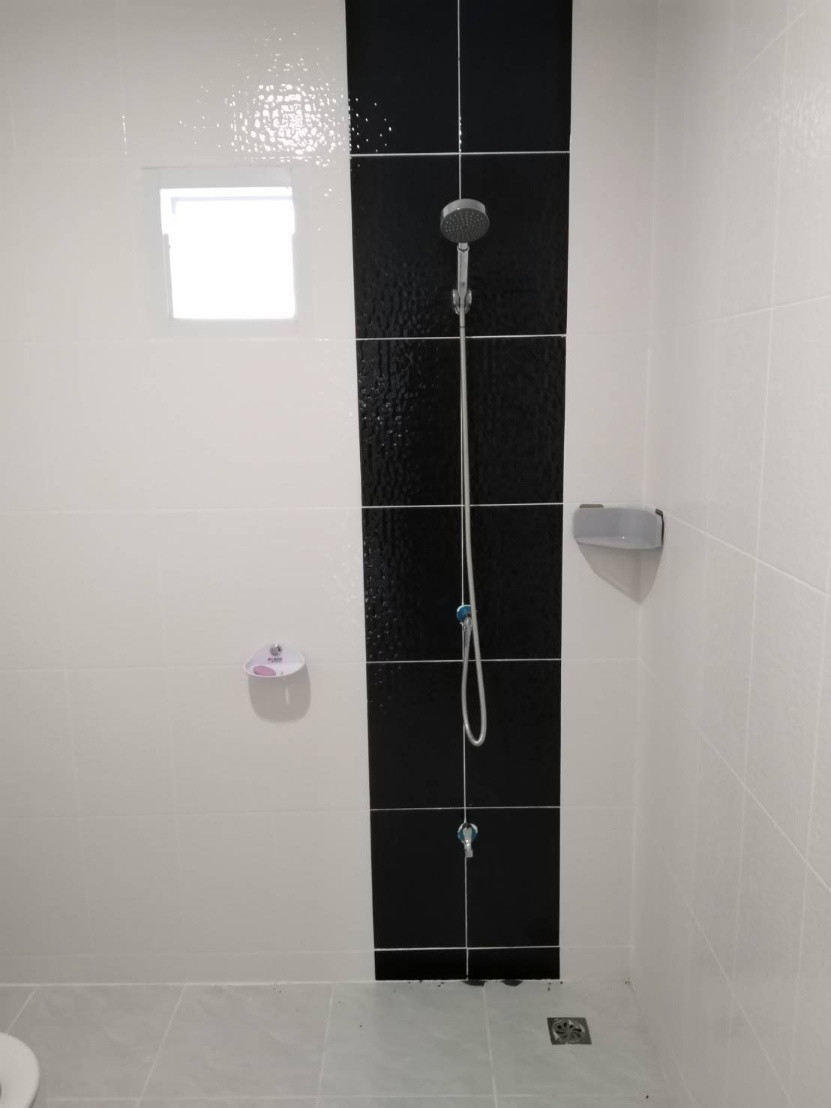 1 Bed Condo — photo 2
