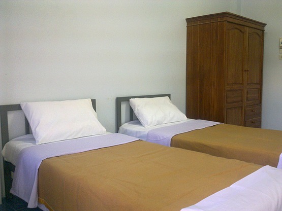 Condo — photo 1