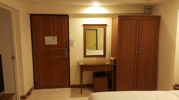 1 Bed Condo · Wang Thonglang, bangkok — photo 3