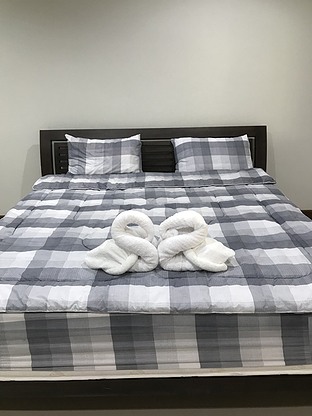 1 Bed Condo — photo 1