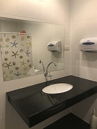 1 Bed Condo — photo 3