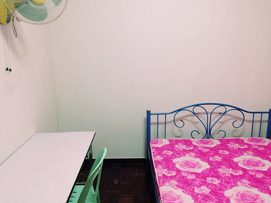 1 Bed Condo — photo 2