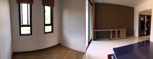 Condo — photo 1