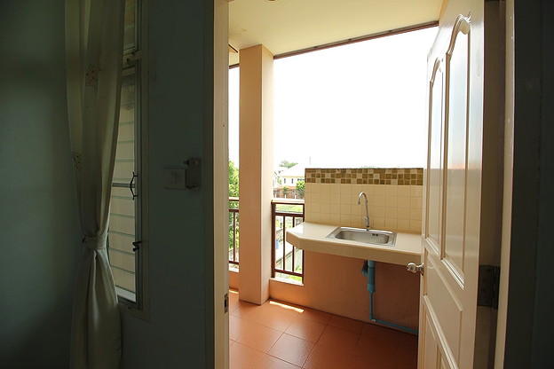 Condo — photo 4