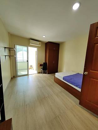 1 Bed Condo · Bang Rak, bangkok — photo 1