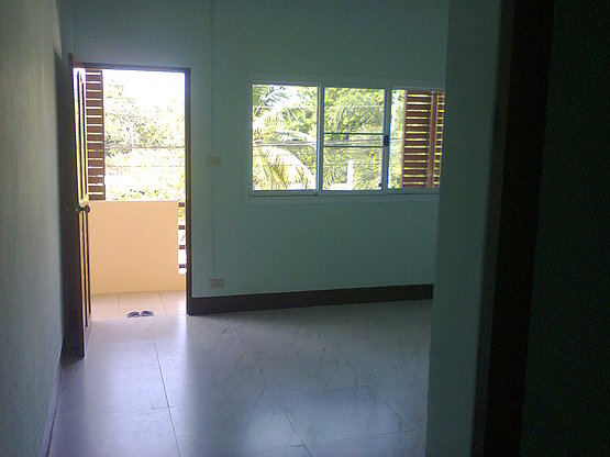 1 Bed Condo — photo 3