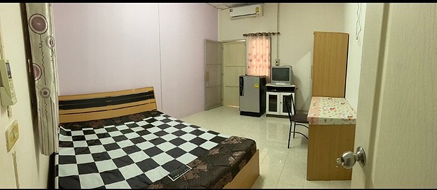 1 Bed Condo — photo 2