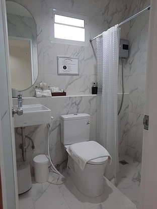 1 Bed Condo — photo 4