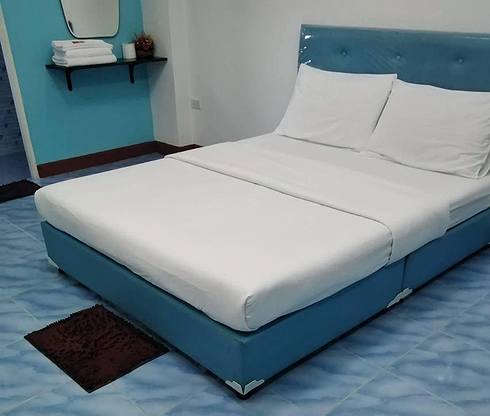 1 Bed Condo — photo 2