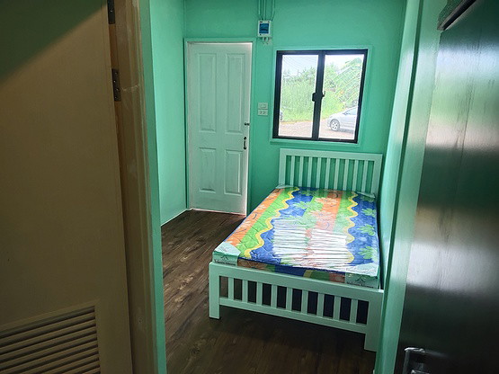 1 Bed Condo — photo 2