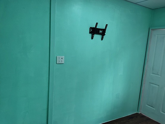 1 Bed Condo — photo 3