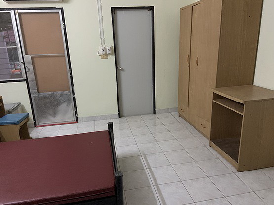 1 Bed Condo — photo 2