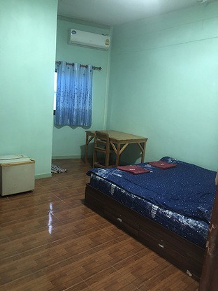 1 Bed Condo — photo 2