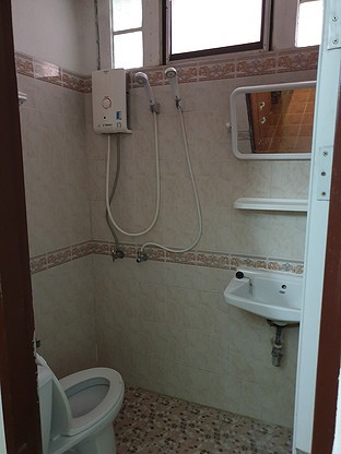 1 Bed Condo — photo 4