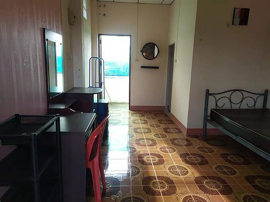1 Bed Condo — photo 4