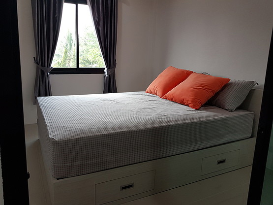 1 Bed Condo — photo 2