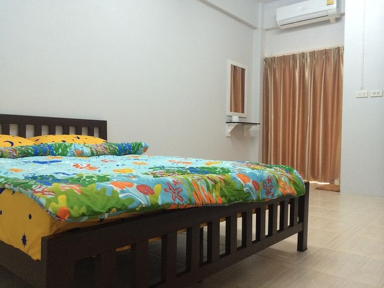 1 Bed Condo — photo 1