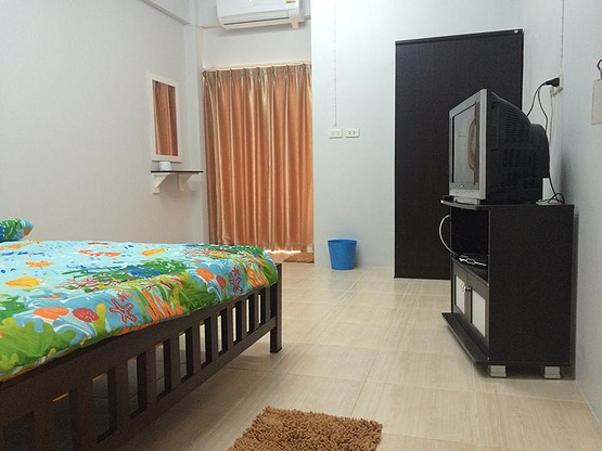 1 Bed Condo — photo 3