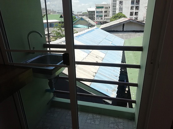 1 Bed Condo · Bangkok Noi, bangkok — photo 2