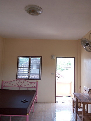 1 Bed Condo — photo 4