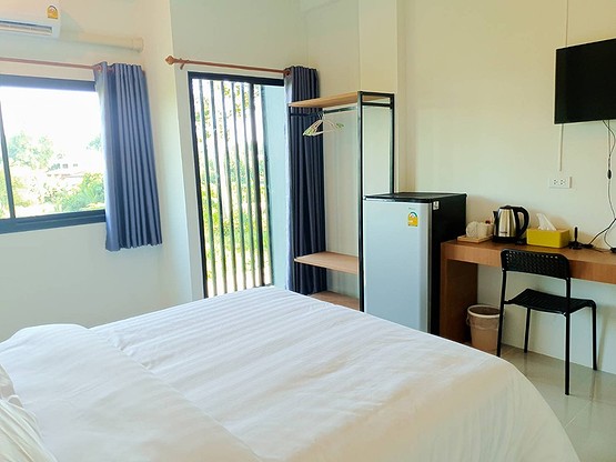 1 Bed Condo — photo 5