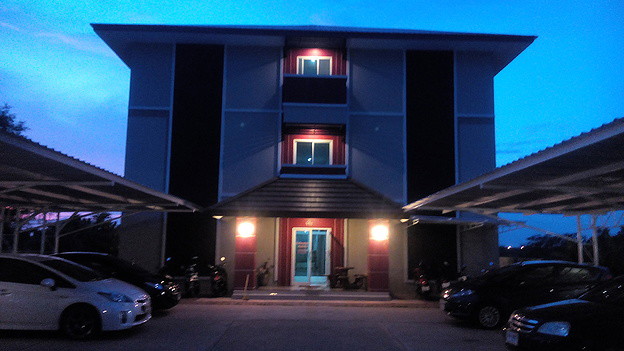 1 Bed Condo — photo 4