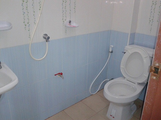 1 Bed Condo — photo 2