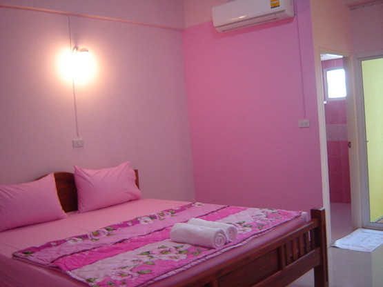 1 Bed Condo — photo 4